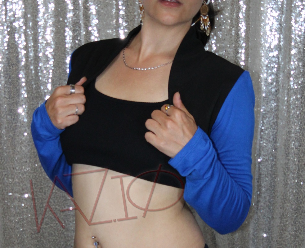 Boléro Bi-matière, bleu et noir