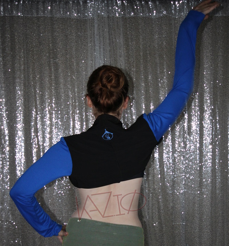 Boléro Bi-matière, bleu et noir – Image 2